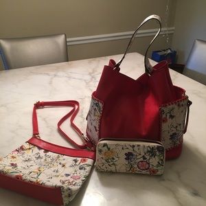 3 piece Tote Bag Set, like new.